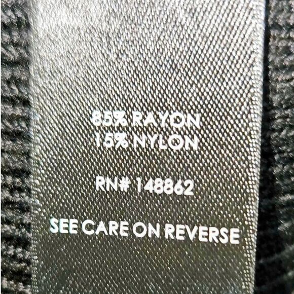 TORRID BLACK FITTED PULLOVER SWEATER PLUS SIZE 3X - Picture 11 of 15